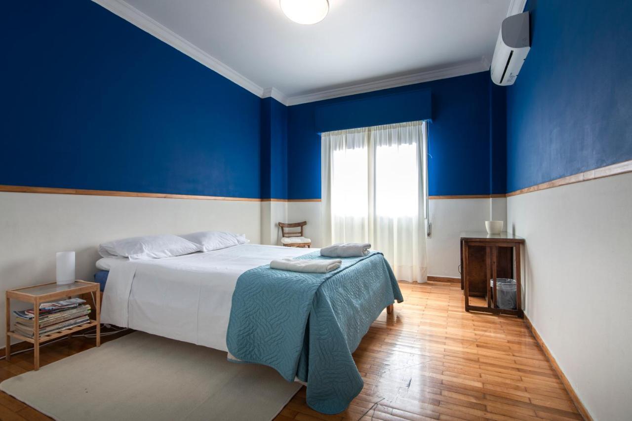Blue & Red Apartment Athen Exterior foto